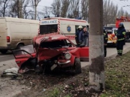 Пассажирка вылетела через лобовое стекло: ужасная авария под Днепром, фото