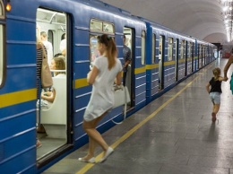 Киевский метрополитен в прошлом году потерял более половины пассажиропотока
