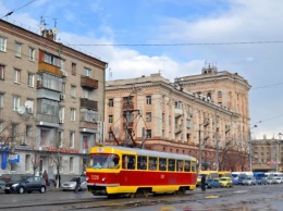 Завтра перекроют проспект Яворницкого: как будет ходить транспорт