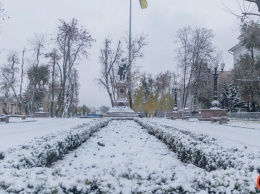 Жителей Днепра предупредили о снегопаде и гололеде