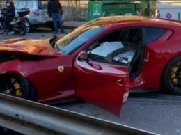 Работник автомойки разбил дорогое Ferrari 812 Superfast (фото)