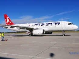 Больше всего полетов в небе Украины в 2020 году выполнила турецкая компания - Украэрорух