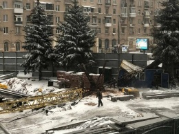 В Харькове рухнул строительный кран, - ФОТО