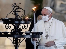 Папа Франциск вакцинировался от COVID - СМИ