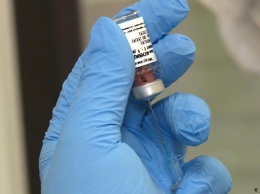 Прививка от ковид: появится ли в Украине российская вакцина "Спутник V"