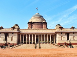 Порвать с колониальным прошлым: в Индии нашли, куда деть?2 миллиарда, - в перестройку парламентского комплекса