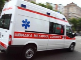 Решил не уступать дорогу: в Одессе Opel врезался в машину скорой помощи