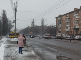 Зима пришла: какая сейчас обстановка на дорогах Киева