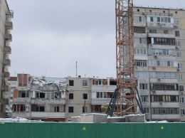 Взрыв дома в Киеве на Позняках: как разбирают аварийное здание, - ФОТО