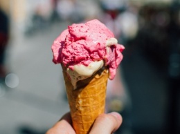 В Китае коронавирус обнаружили в мороженом, сыворотку для которого поставляли из Украины
