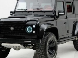 Итальянское ателье представило уникальную версию Land Rover Defender