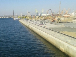 Николаевскому горсовету предлагают отвести 6,8 га под новый морской терминал. Специалисты говорят о незаконности решения