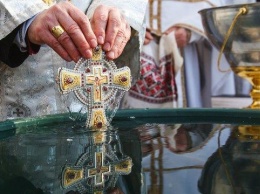 19 января празднуют Крещение - традиции праздника