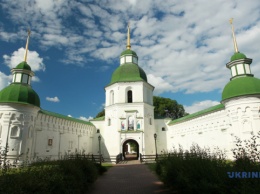 На Черниговщине хотят отреставрировать филармонию и привлечь туристов в монастырь-крепость