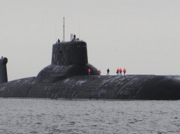 Российский флот избавится от последней АПЛ "Акула", напоминающую плавучий отель