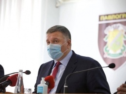 Аваков просит еще 120 млн на доплаты силовикам из COVID-фонда