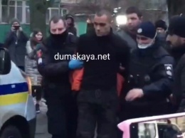 "Жертва богу": убийца из Одессы встретил полицию с головой отца в руках