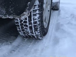 Водителей предупредили о реальном сроке службы зимних шин