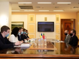 Украина и Португалия обсудили перспективы сотрудничества в отраслях авиации и транспорта