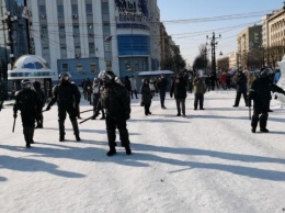 В России начались первые задержания во время акций в поддержку Навального