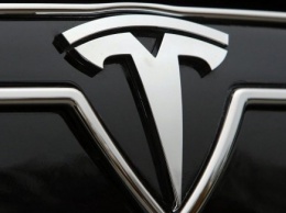 Tesla обвинила очередного сотрудника в краже секретных данных