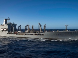 В Черное море вошел второй военный корабль США