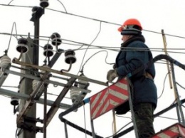 На Днепропетровщине непогода: аварийные бригады энергетиков работают в усиленном режиме
