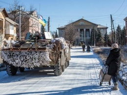 Репарации от России и музеи жертв РФ в Донецке и в Луганске: как власть планирует реинтег­рировать Донбасс
