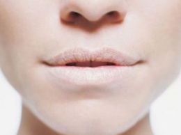О чем расскажет врачу онемение губ и языка