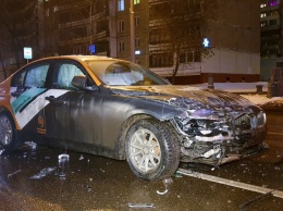 Власти подсчитали ДТП с участием такси и каршеринга в Москве