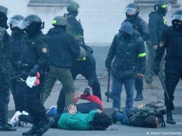Правозащитник: Масштаб насилия против протестующих в Беларуси беспрецедентен