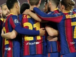 "Барселона" взяла кредит на выплату зарплаты футболистам