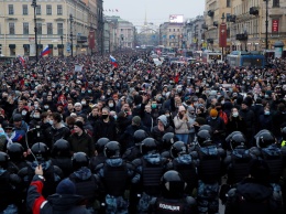 Сыновьям избитой на митинге Маргариты Юдиной грозят армией