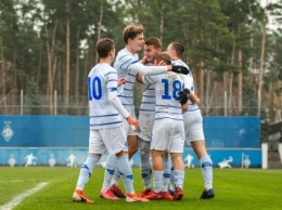 «Динамо» U19 обыграло ДЮСШ-15 в контрольном матче