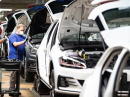Volkswagen в феврале сократит производство автомобилей в Германии