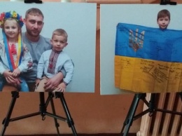 В Житомире представили социальный фотопроект «Скажи «Да!» жизни после войны»