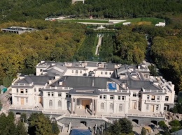 Бутусов: Российский наемник "ЛНР" привел доказательства, что дворец под Геленджиком принадлежит Путину