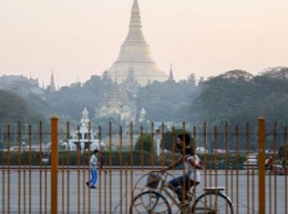 Перебои с интернетом начались в Мьянме на фоне задержания президента