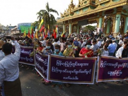 Администрация Байдена пригрозила военным, которые сегодня захватили власть в Мьянме