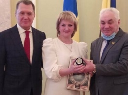 ОШ№23 Краматорска завоевала звание "Лидер образования Украины"