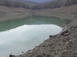 В Крыму катастрофически снизились запасы воды в еще одном водохранилище