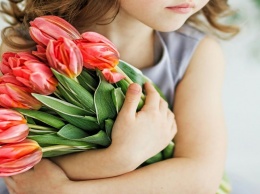 Музыка, цветы, подарки: где и как мэрия Днепра поздравит женщин с 8 марта