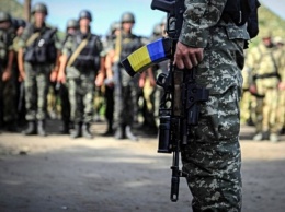 Харьковчане выстраиваются в очереди у военкоматов и рвутся на фронт
