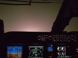 С помощью интуиции: смотри, как выглядит посадка в одесском аэропорту в туман