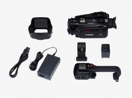 Компактная 4K-видеокамера Canon XA45