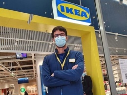 Теснота и сон в гостиной: до открытия магазина IKEA два года исследовала жизнь в Украине