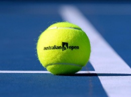 Сотни теннисистов и сотрудников Australian Open изолируют из-за COVID у одного человека