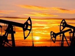 Нефть дорожает после заявления ОПЕК о неопределенном спросе на нее