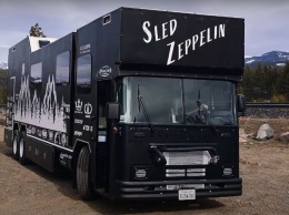 Sled Zeppelin - уникальный дом на колесах на базе школьного автобуса (ВИДЕО)