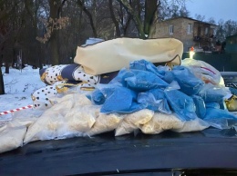 В Киеве у водителя, который пытался откупиться от полицейских, обнаружили наркотики на 20 млн грн - полиция